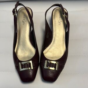 East 5th Burgundy Slingback Heels with Square Buckle. Size 7 1/2M